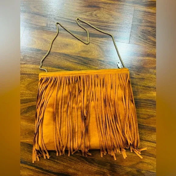 Boho Fringe Suede Tan/Brown Shoulder Bag with Gold Strap - Picture 1 of 11